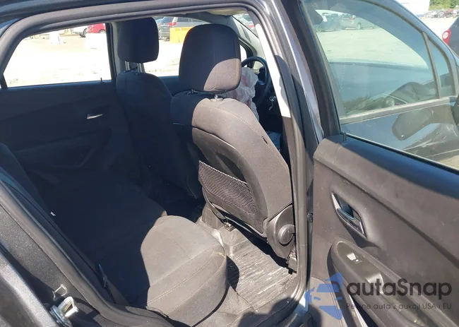 3GNCJKSB0KL405034: 40261984