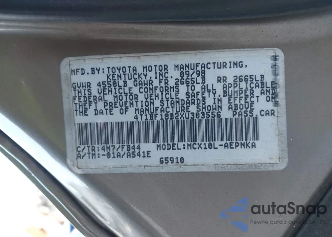 4T1BF18B2XU303556: 40263702