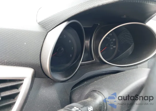 KMHTC6AD6FU243690: 40265757