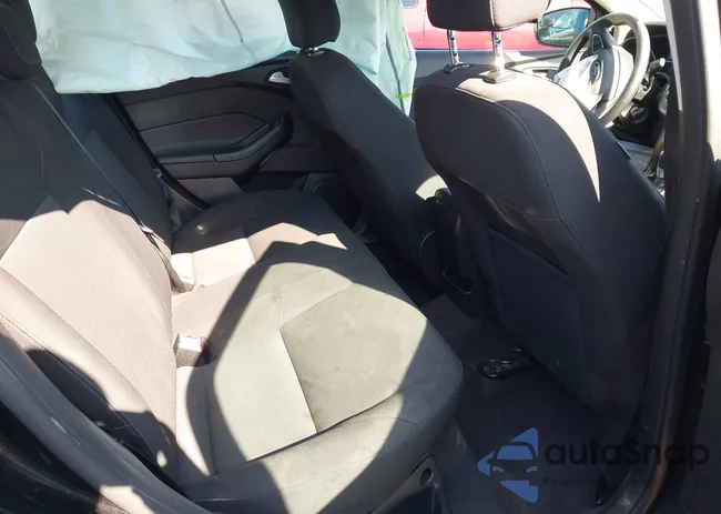 1FADP3F22FL344613: 40265766