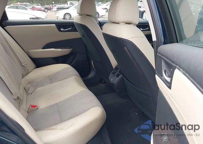 JHMZC5F14JC013246: 40265040