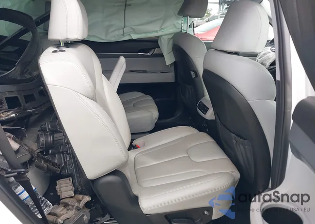 KM8R44HE9MU314792: 40266223