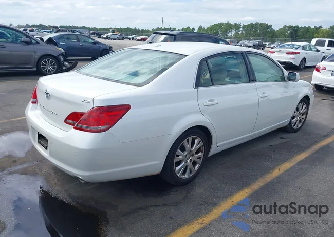 4T1BK36B59U333003: 40266259