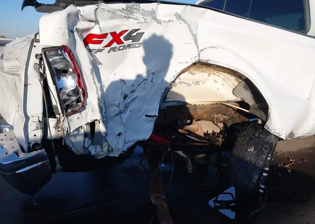 1FTNX21F73EA48506: 40266326