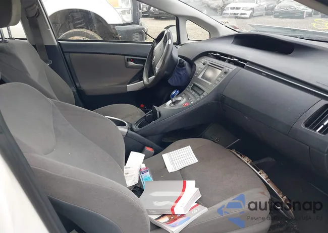 JTDKN3DU2F1999278: 40267480