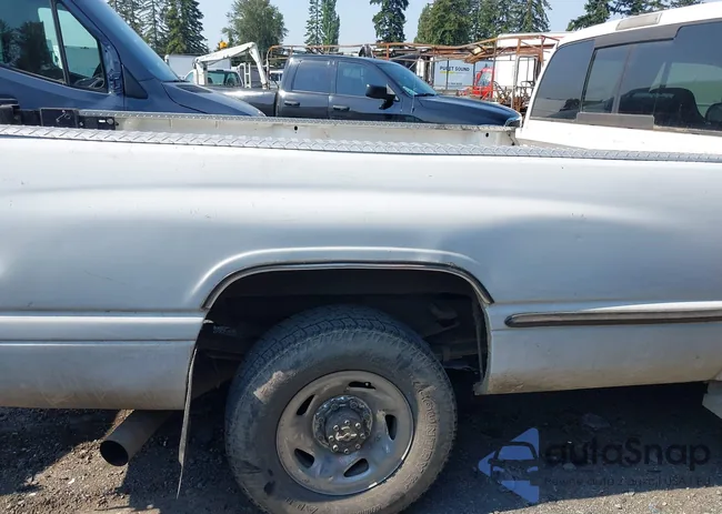 1B7KC2368XJ628842: 40267511