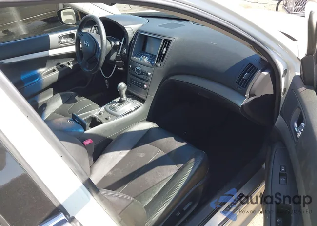 JN1CV6AP6CM936377: 40268262