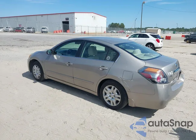 1N4AL2AP6CN556233: 40268439