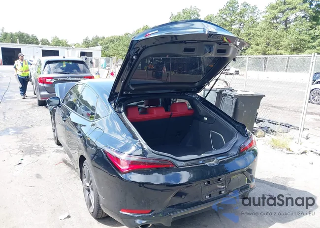 19UDE4H67RA008401: 40268577