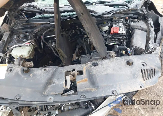 2HGFC3A52JH757588: 40268126