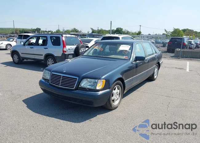 WDBGA43G7XA427030: 40269355