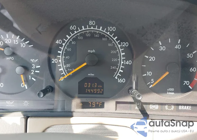 WDBGA43G7XA427030: 40269355