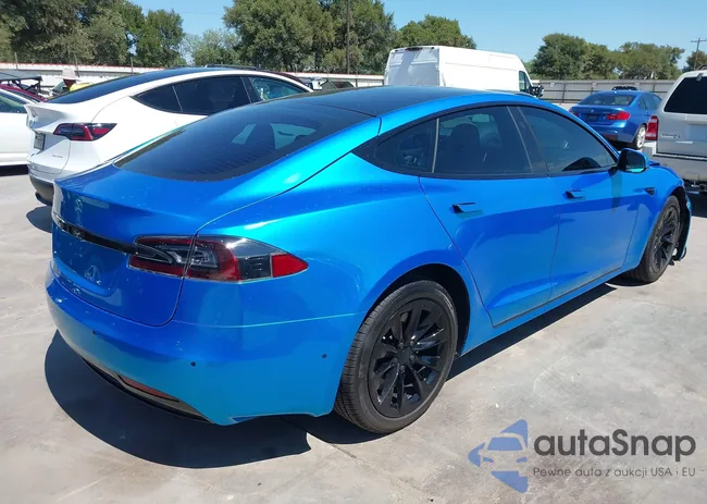 5YJSA1E13GF175867: 40269952