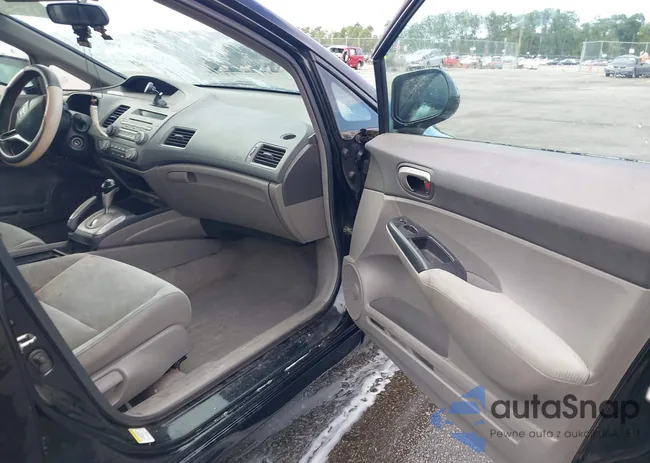 2HGFA1F52AH531084: 40270024