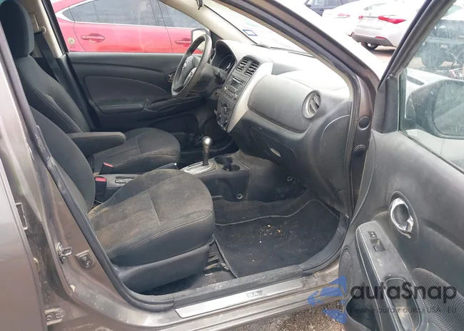 3N1CN7AP7FL832744: 40271237