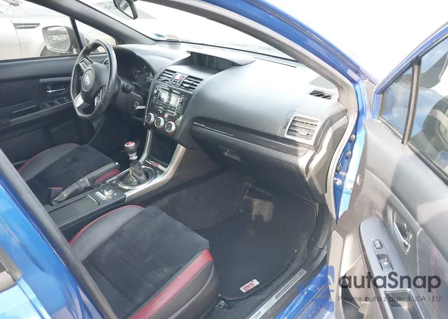 JF1VA2L63F9804205: 40273250