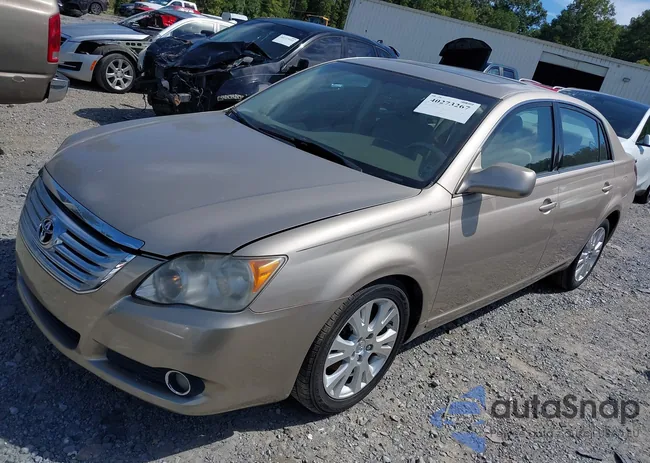 4T1BK36B48U270250: 40273267