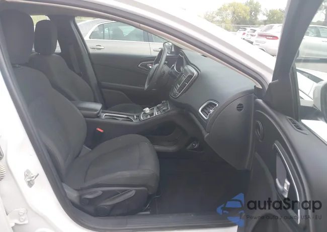 1C3CCCAB2GN176863: 40273535