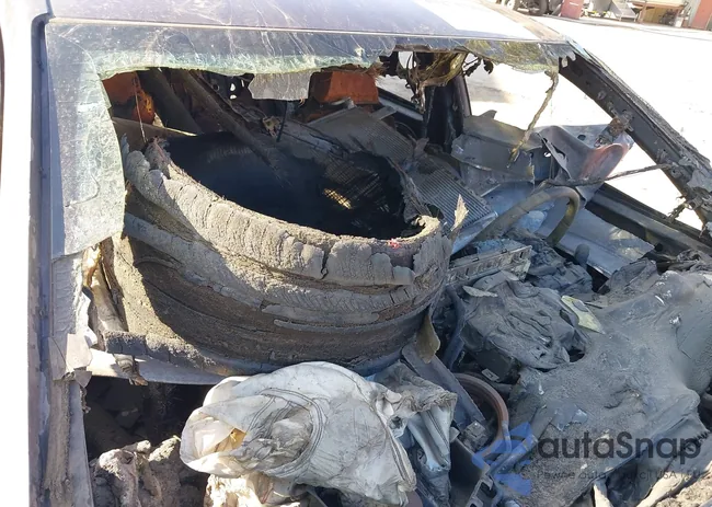 19XFL1H7XPE013638: 40276302