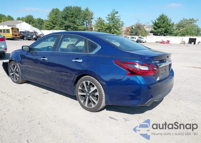 1N4AL3APXJC110522: 40275917