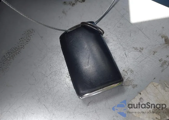 JM1BPAKL7M1309451: 40275989