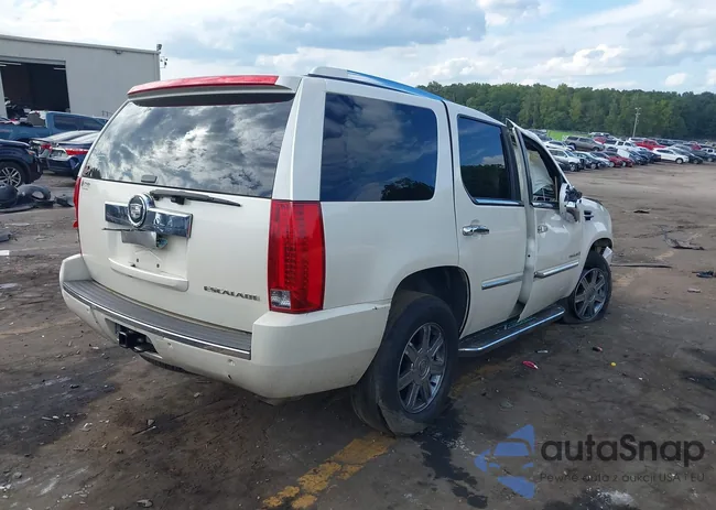 1GYEC63868R197355: 40276716