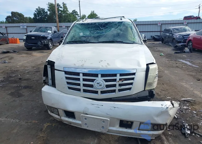 1GYEC63868R197355: 40276716