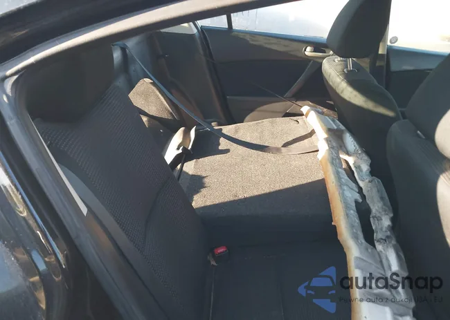 JM1BL1V80C1536207: 40278352