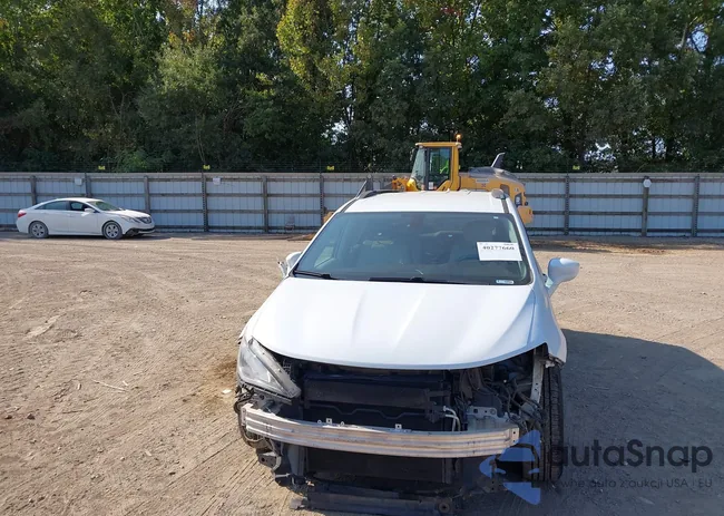 2C4RC1BG1JR151970: 40277660