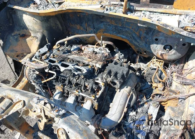 2D8HN44E59R628853: 40278693