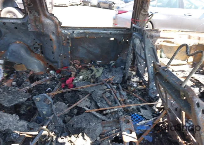 2D8HN44E59R628853: 40278693