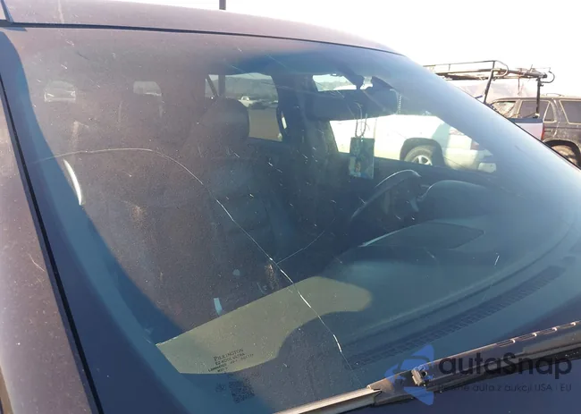 1FMHK7F83CGA52832: 40278914