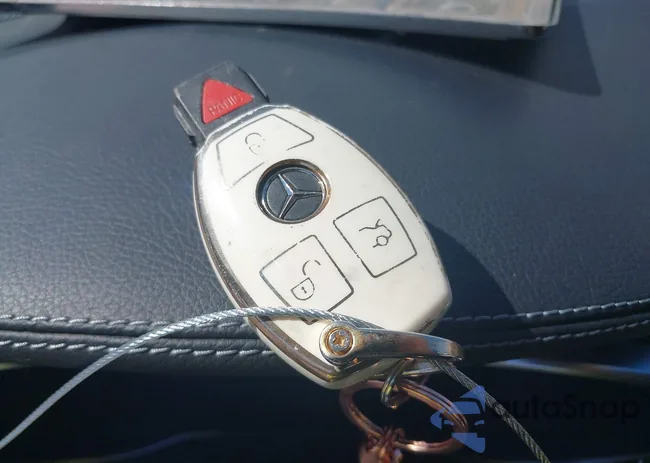 WDDWJ4JB4HF536642: 40281025