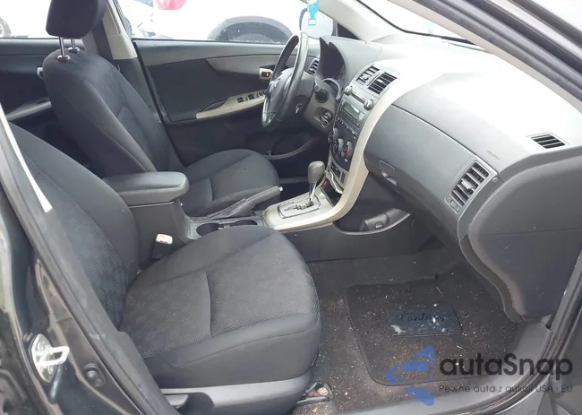 1NXBU4EE3AZ186888: 40283366