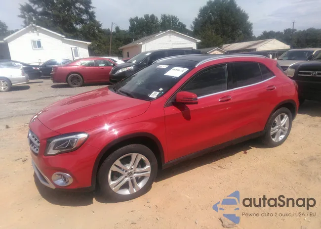 WDCTG4EB3KJ610301: 40290124