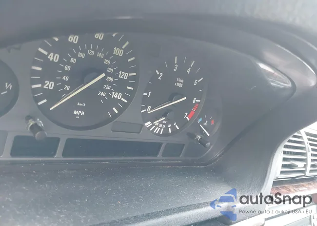 5UXFA13565LY18437: 40290292