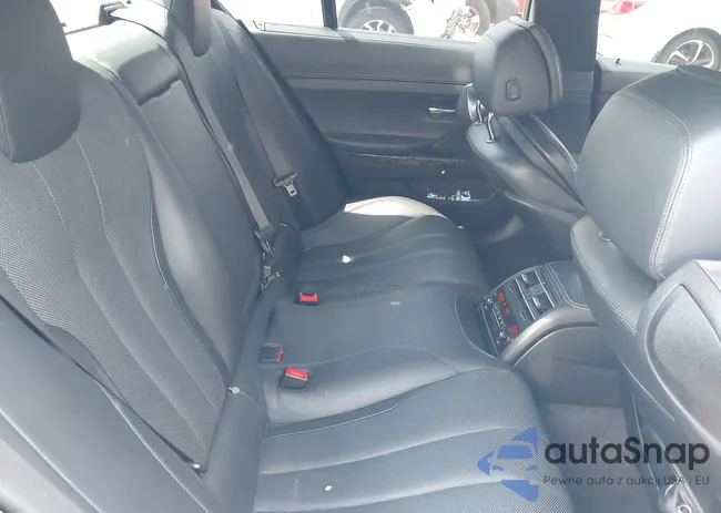 WBA6B2C53ED129712: 40291102