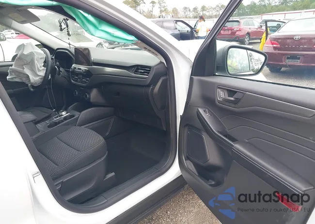 1FMCU0GNXRUB07996: 40290907