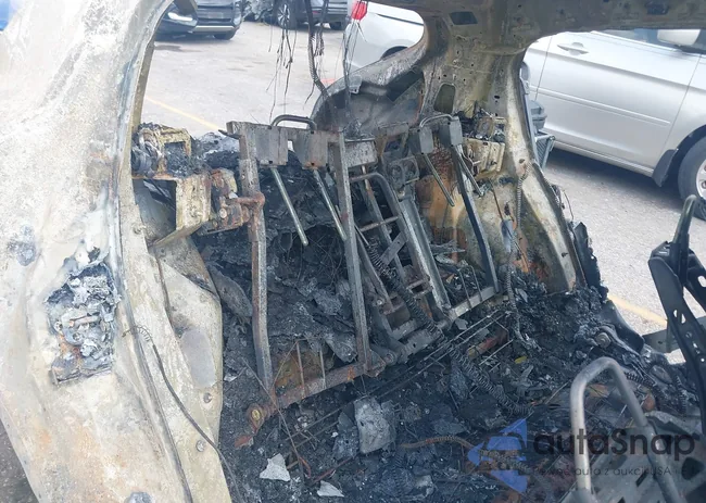 ZASFAKAN2J7B85844: 40292476