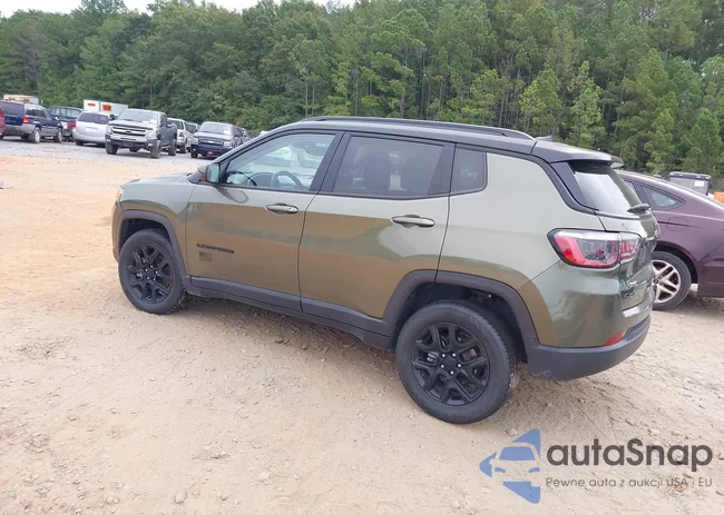 3C4NJDAB9MT591271: 40293165