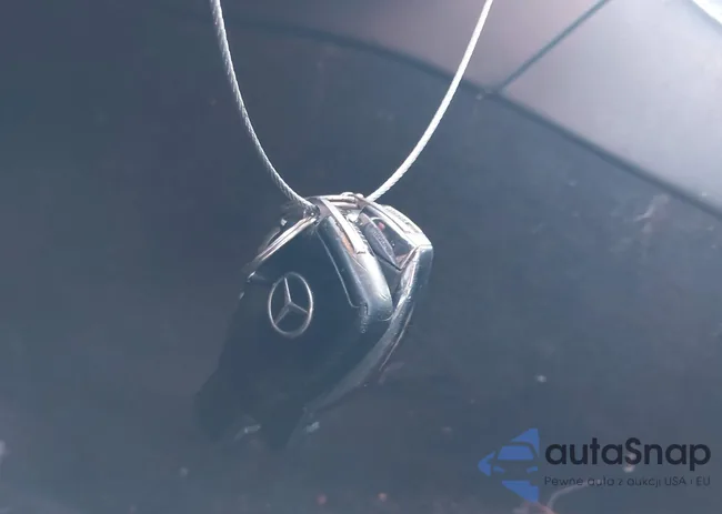 WDBRF52H96E022353: 40294557