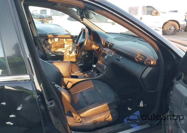 WDBRF52H96E022353: 40294557