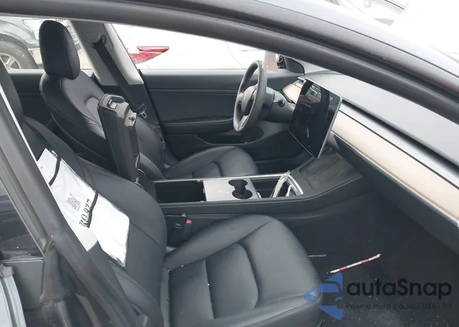 5YJ3E1EA6MF854486: 40293587