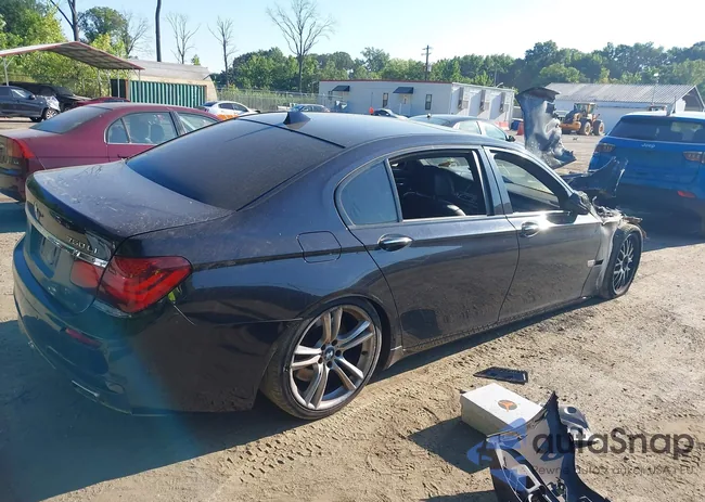 WBAYE8C50ED134904: 40297990