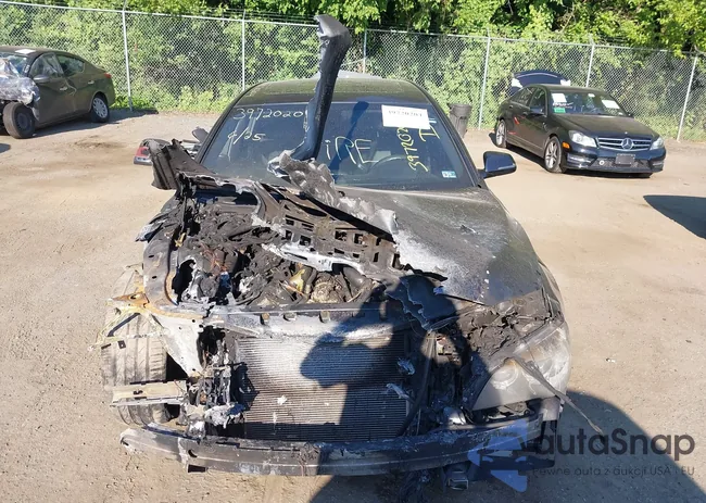 WBAYE8C50ED134904: 40297990