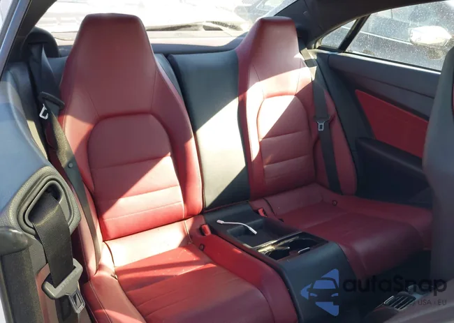 WDDKJ8JB8EF262623: 40297839