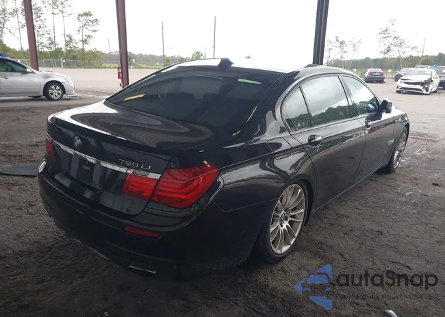 WBAKB8C53CDX20766: 40299818