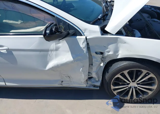 W04GL6SX2K1030529: 40299853