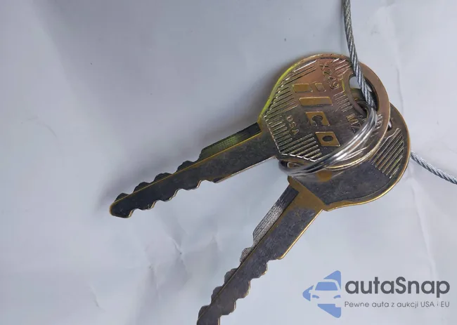 JM1BC1415V0101406: 40301128