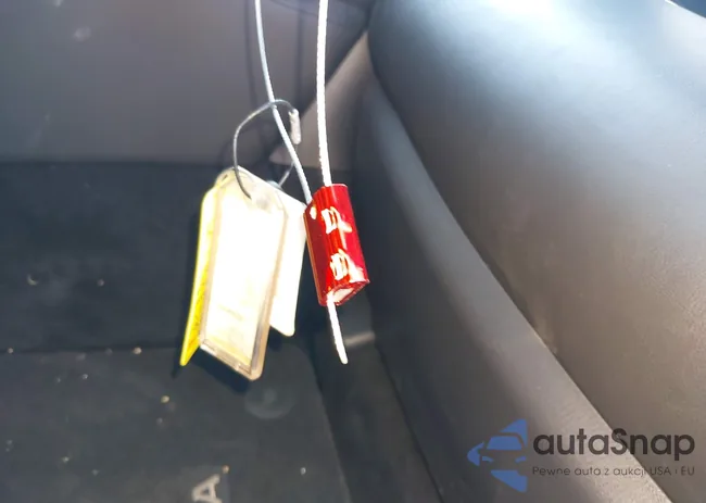 JN8AY2ACXP9181975: 40301592